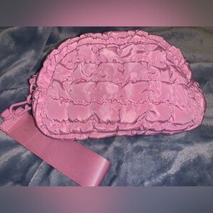 No Boundaries Women's Quilted Pouch Bag